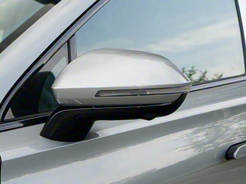 2026�� 2.0T �Զ�����������