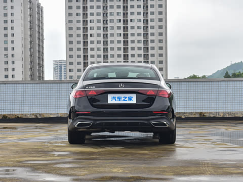 2026�� �Ŀ� E 260 �˶���