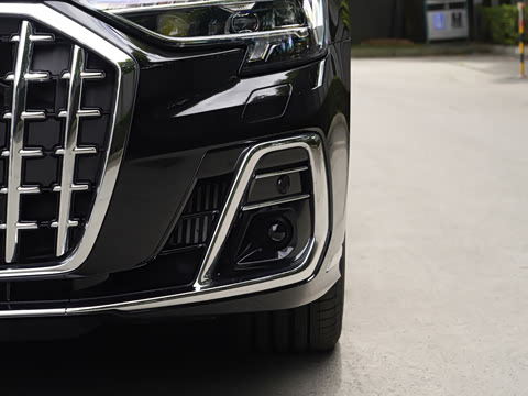 2026�� A8L Horch��ʼ�˰� 60TFSI