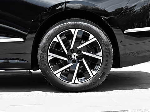 2026�� 102kWh �����е�������