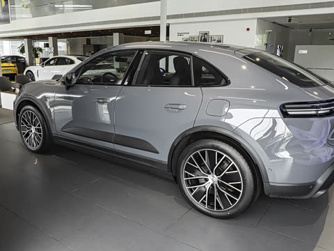 2026�� Macan ��������