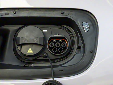 2026�� �ն�����quattro��