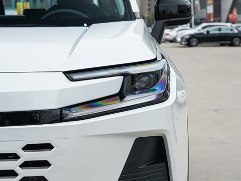 2026�� 2.0L ���ܵ��˫�� AIR