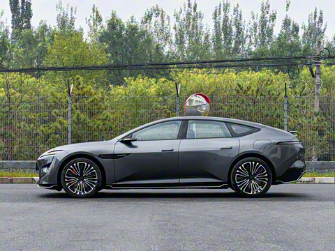 2026�� Ultra ���̰�