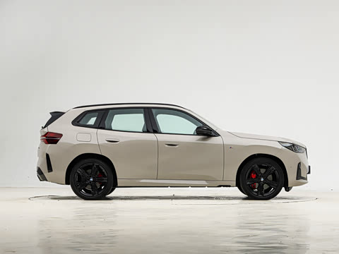 2025�� M50 xDrive