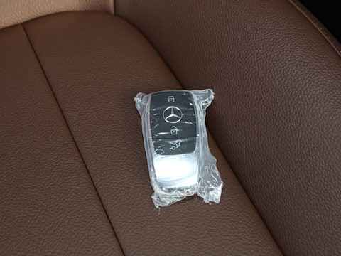 2026�� GLB 220 ʱ����