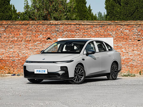 2027�� 670������