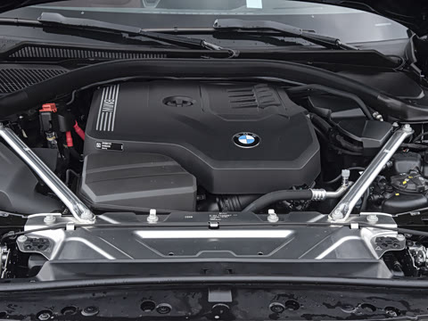 2026�� 430i M�˶���ҹ��װ