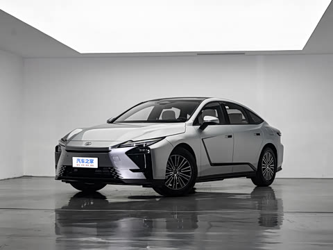 �׿���˹ �׿���˹ES