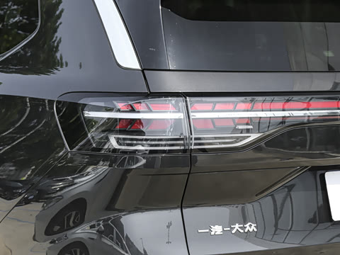 2026�� 450TSI �����콢 6��