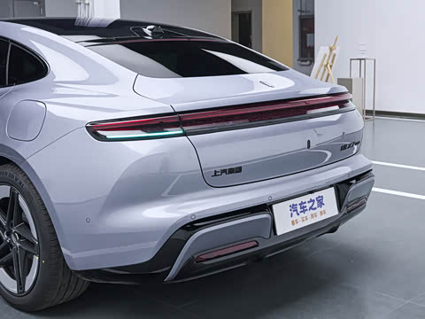 2026�� Ultra
