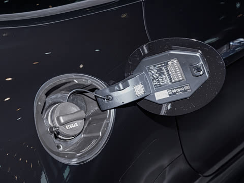 2025�� 63 S E Performance