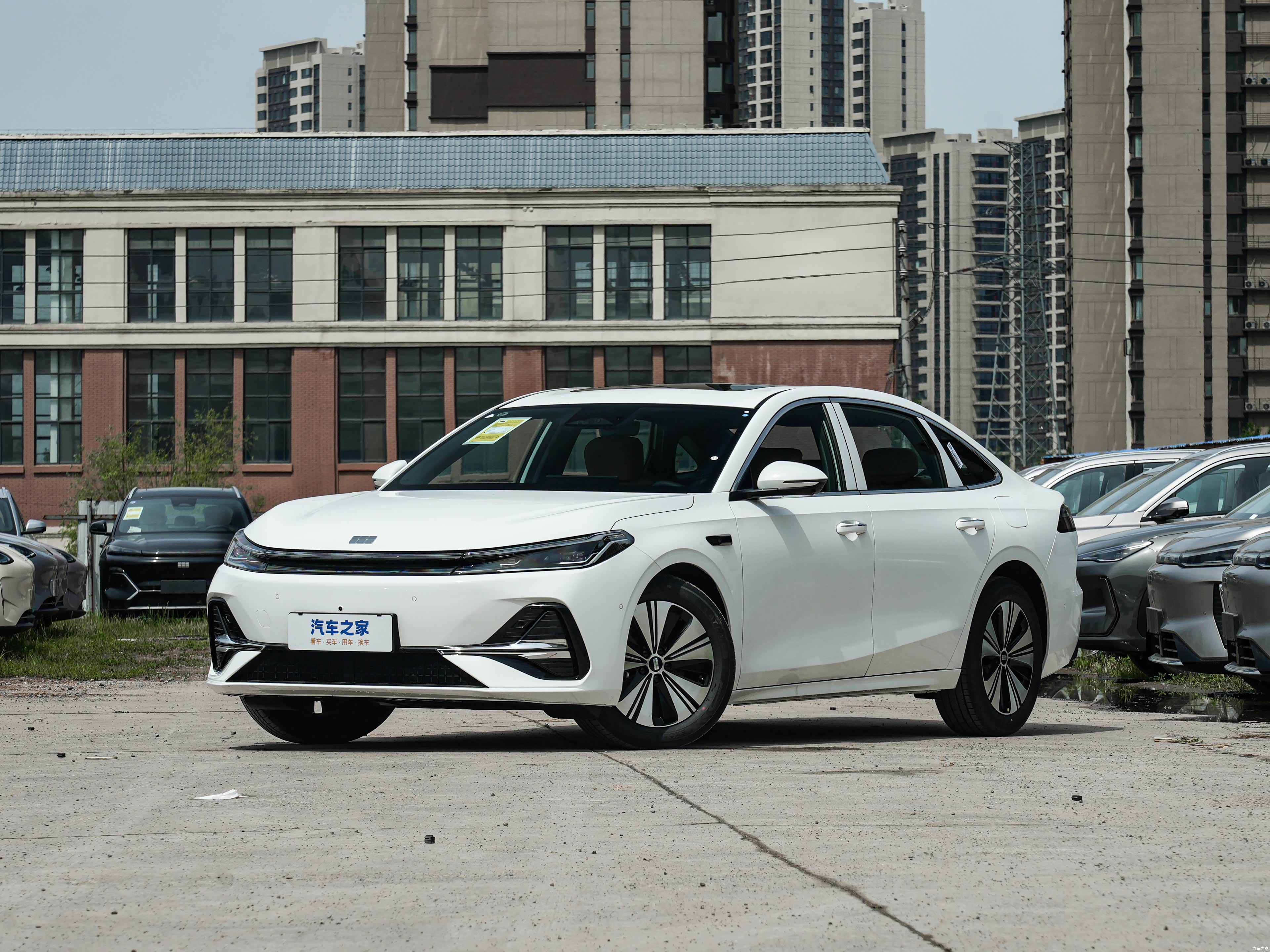 Geely A7 EM