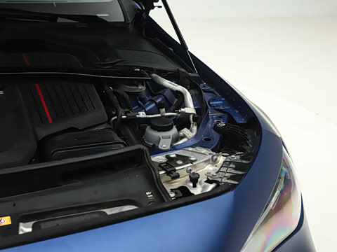 2026�� AMG CLE 53 4MATIC+ ���ܳ�