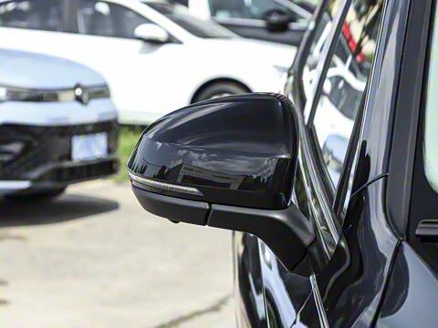 2025�� ���ڿ� 330TSI �Զ�����R-Line��ҫ��