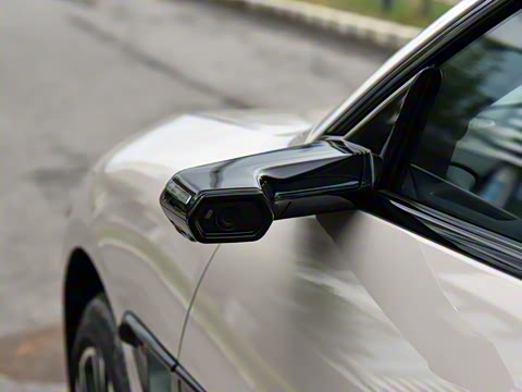 2026�� Ultra ���̰�