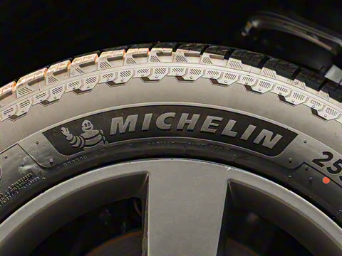 2025�� 90 3.0T Ӣ��֮���ر��