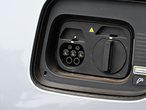 2026�� 102kWh �����е�������