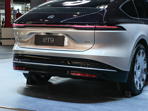 2025�� 102kWh ��ƽ���ر��