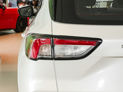 2024�� EcoBoost 245 ����ҫ����