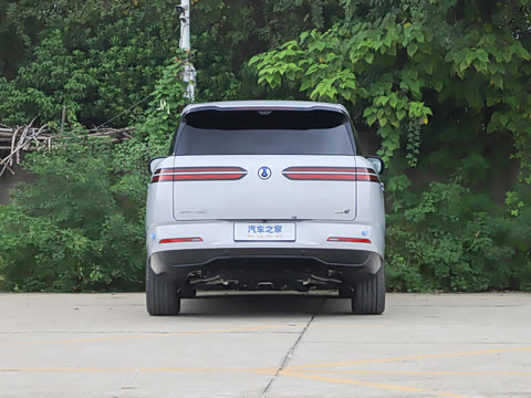 2025�� ������