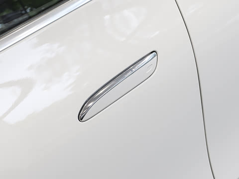 2026�� 500 4MATIC ������