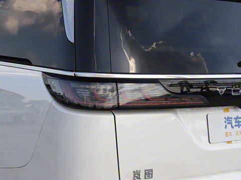 2025�� EV �������������