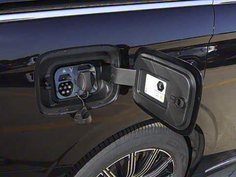 2025�� EV ����׿Խ������