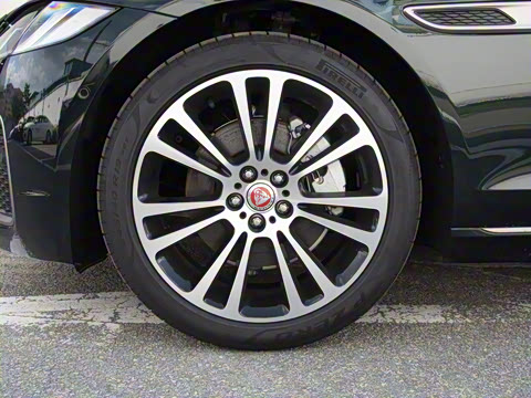 2025�� 2.0T P250 ��������������