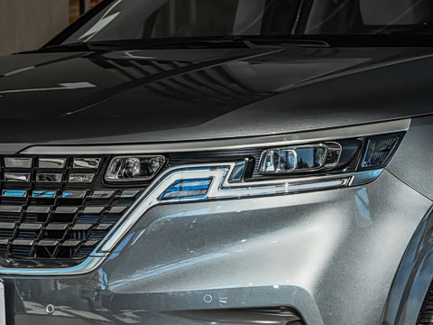 2026�� 2.0T �콢��