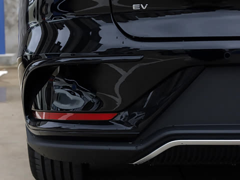 2025�� EV �Ǽݰ� 635KM�콢��