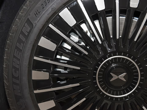 2026�� ���� 665 Max
