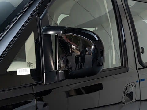 2025�� M5 1.6L ���������� 7��
