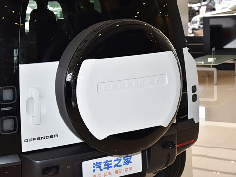 2026�� 110 3.0T P400 X-Dynamic HSE