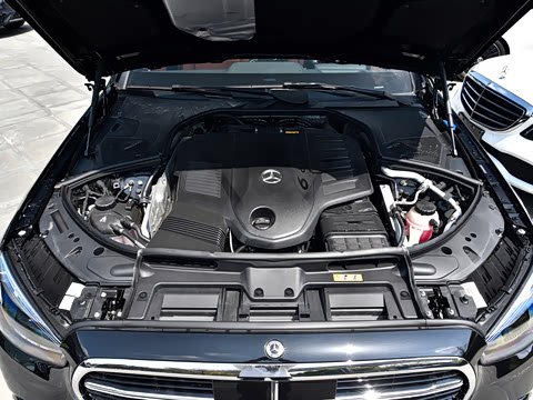 2026�� S 400 L ������