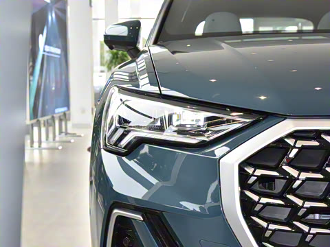 2025�� quattro 45�����ذ� 35TFSI  ��ȡ������