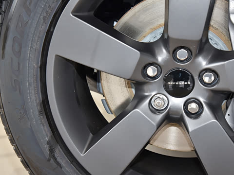 2026�� 110 3.0T P400 X-Dynamic HSE