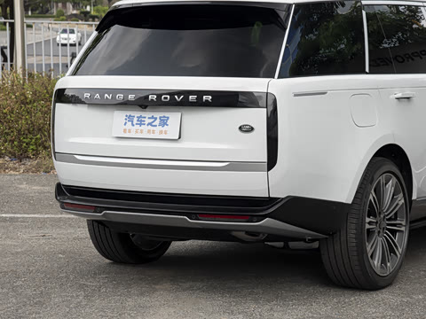 2026�� 3.0 L6 400PS AB�����