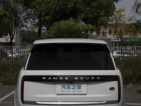 2026�� 3.0 L6 400PS AB�����