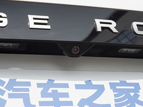 2026�� 3.0 L6 400PS AB�����