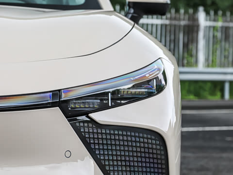 2027�� ���� 255 Ultra���������״��