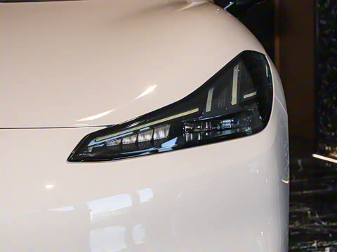 2025�� 560 Lite��