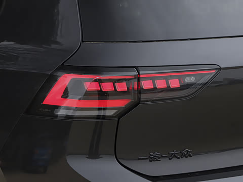 2026�� 300TSI R-Line