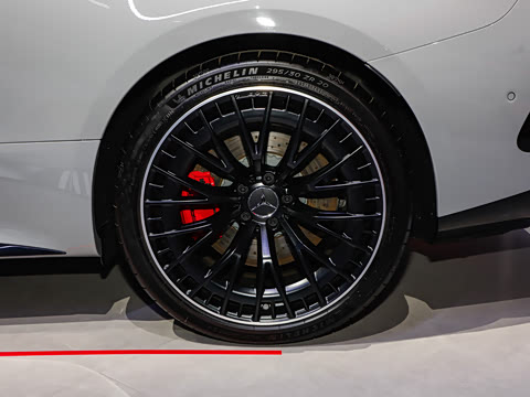 2026�� AMG CLE 53 4MATIC+ ������ܳ�