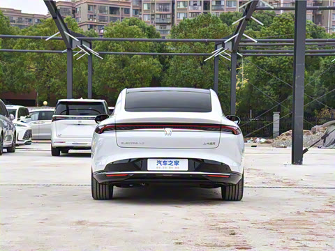 2025�� ������