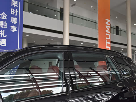 2025�� xDrive 40Li M�˶���ҹ��װ