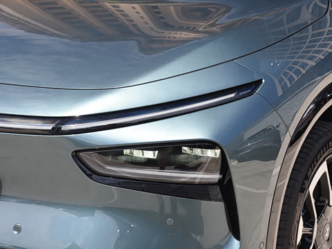 2025�� 602 ������ Max