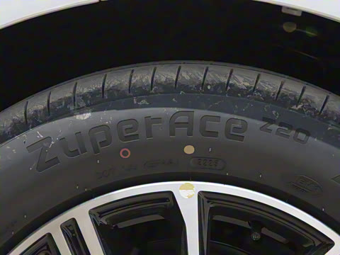 2025�� EM-i 70km ������