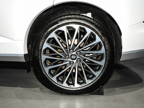 2026�� 2.5T Calligraphy ���ͼ� 6��