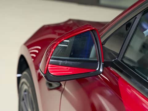 2025�� �Ŀ� ����������